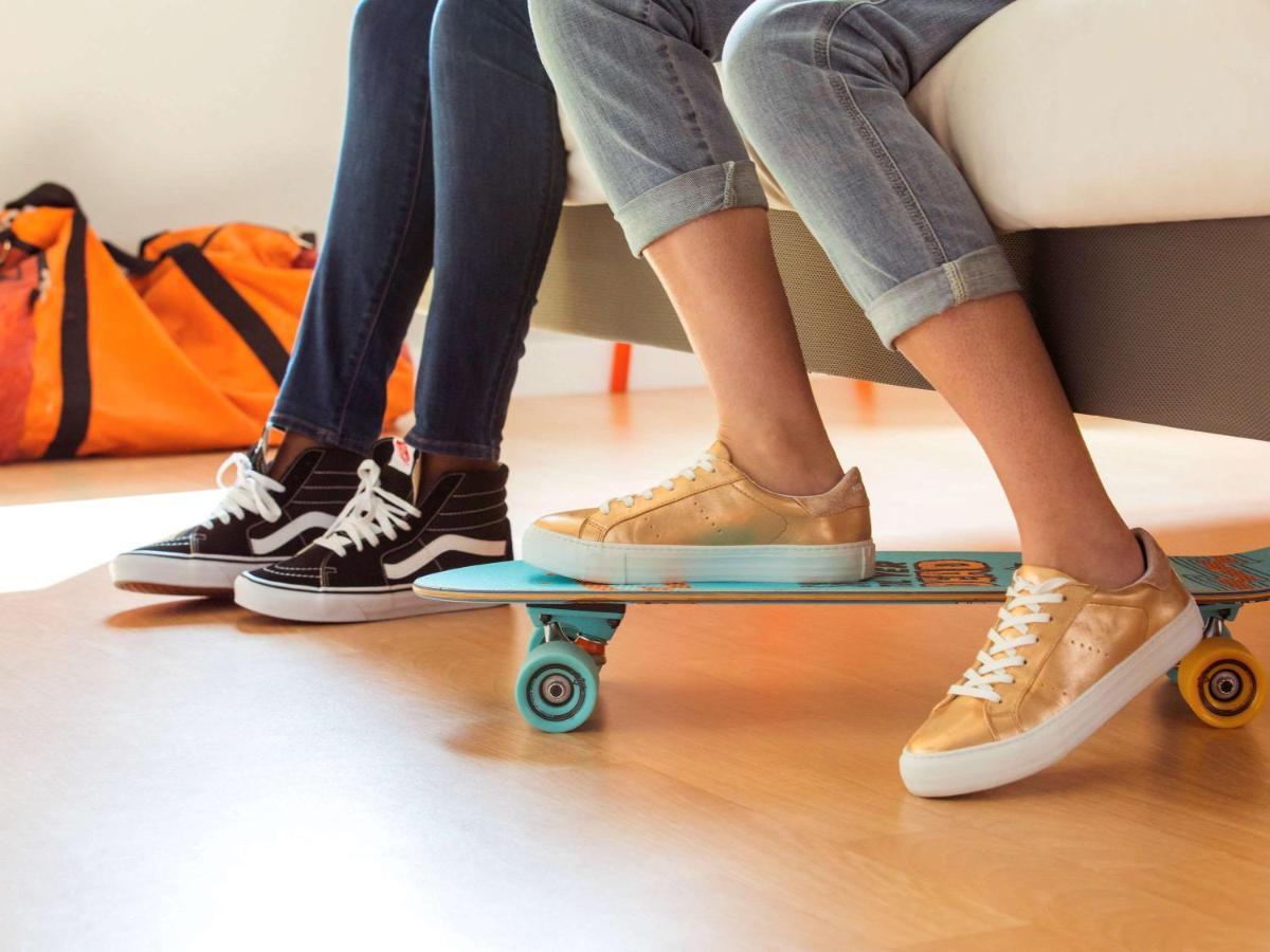 Ibis Budget Saint Quentin Yvelines - Velodrome Hotell Montigny-le-Bretonneux Eksteriør bilde